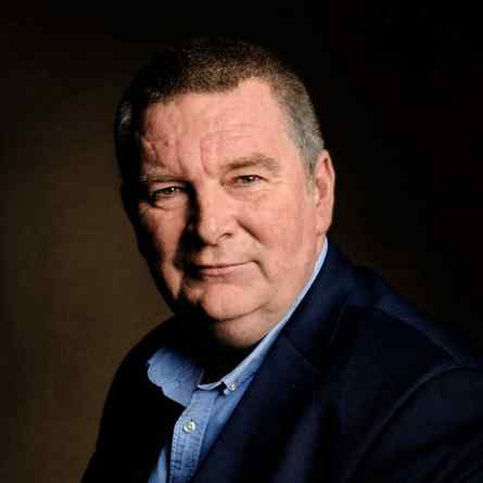 Dr. Michael Ryan