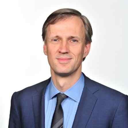 Dr. Thomas Müller