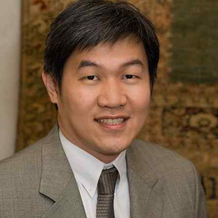 Dr. Piya Hanvoravongchai