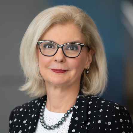 Dr. Ruxandra Draghia