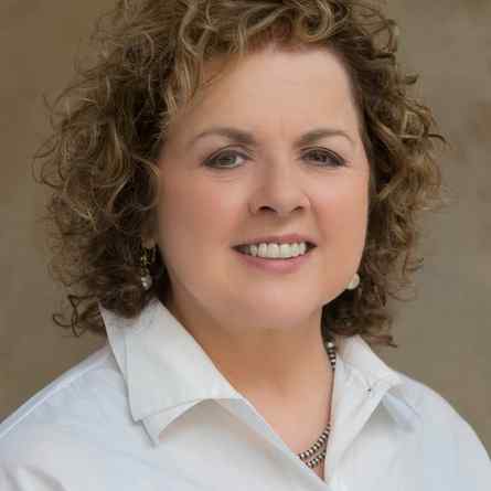 Laurie Garrett