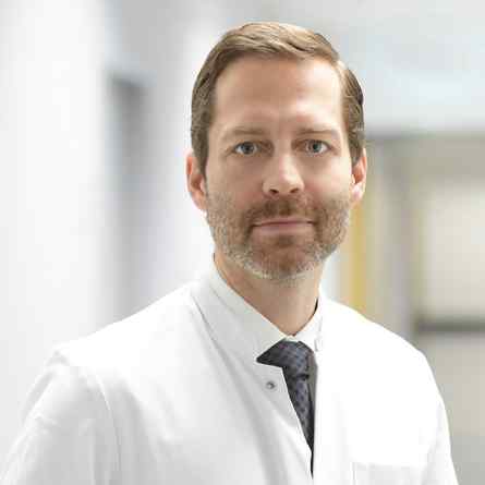 Prof. Dr. Falk Schwendicke
