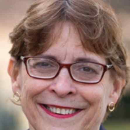 Dr. Mariângela Simão