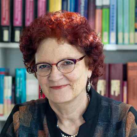 Dr. Andrea Ammon