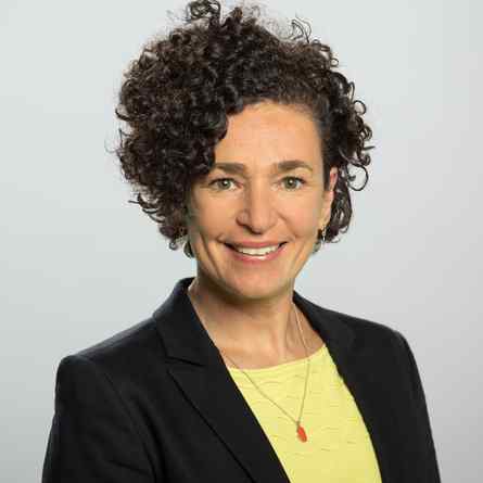 Prof. Dr. Clarissa Prazeres da Costa