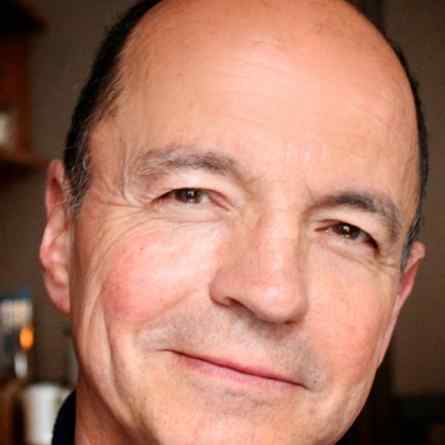 Prof. Dr. David Napier
