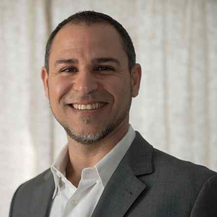 Dr. Alex Costa