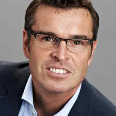 Dr. Andreas Jenne