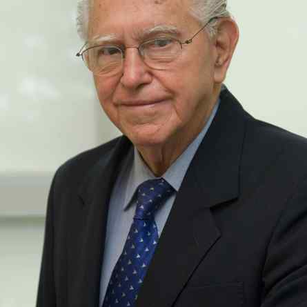 Prof. Dr. Eduardo Krieger