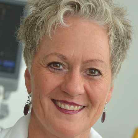 Dr. Annegret Kiefer