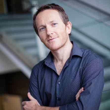 Prof. Dr. Adrian Carter