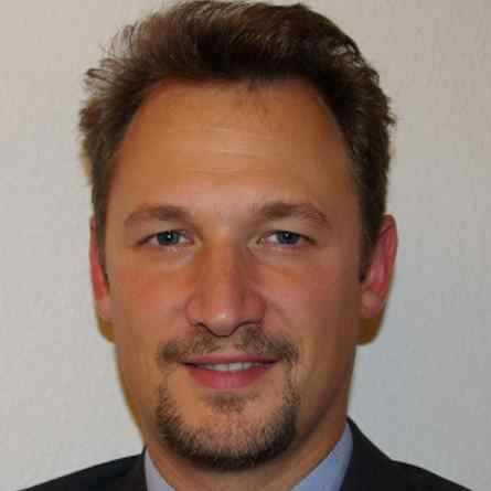 Dr. Stefan M. Schulz