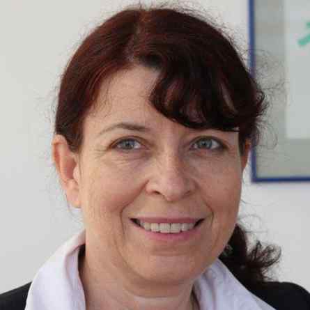 Dr. Vesna Kerstin Petrič
