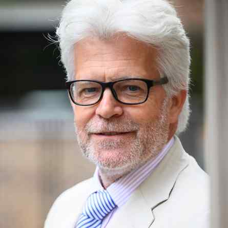 Dr. Hans Hagen