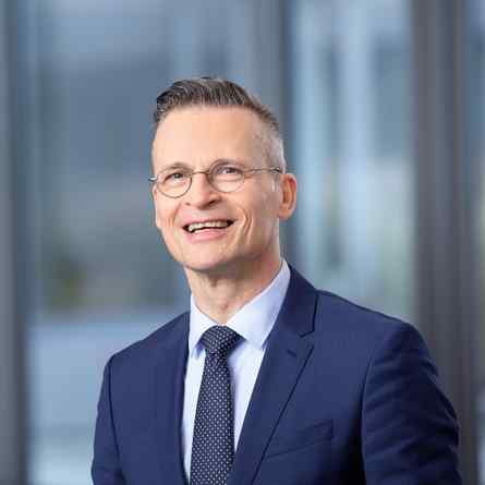 Dr. Christoph Zindel