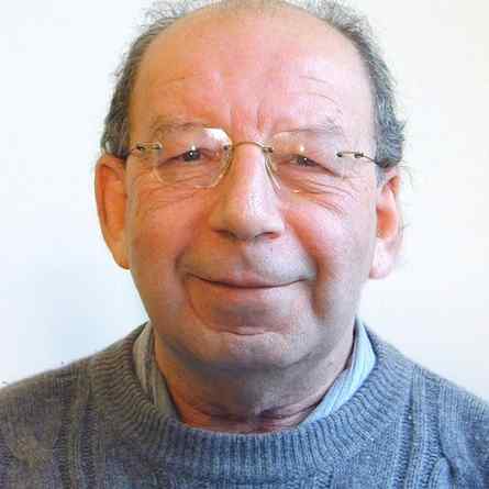 Prof. Dr. Mark Achtman
