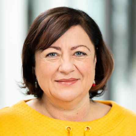 Dr. Bärbel Kofler