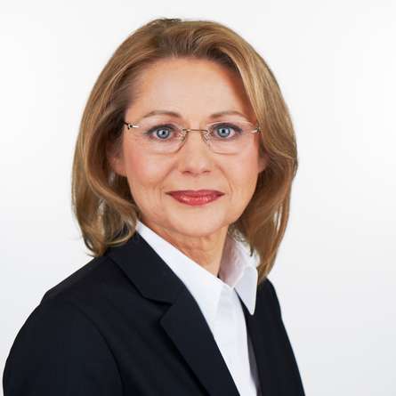 Cornelia Yzer