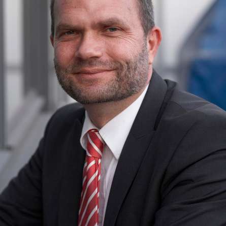 Reinhard Busse